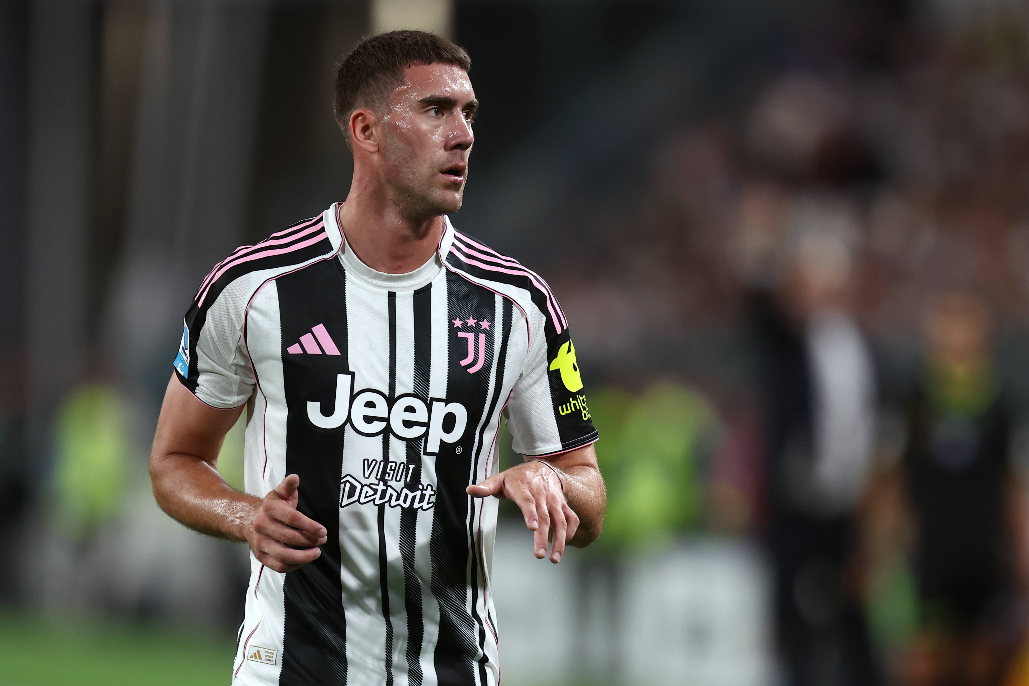 开云APP-米体：弗拉霍维奇小腿肌肉拉伤，预计将缺席三周至一个月时间